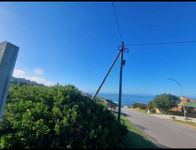1,025M² VACANT LAND FOR SALE IN DANA BAY
